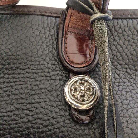 BRIGHTON BLACK LEATHER SHOULDER BAG - Picture 9 of 16